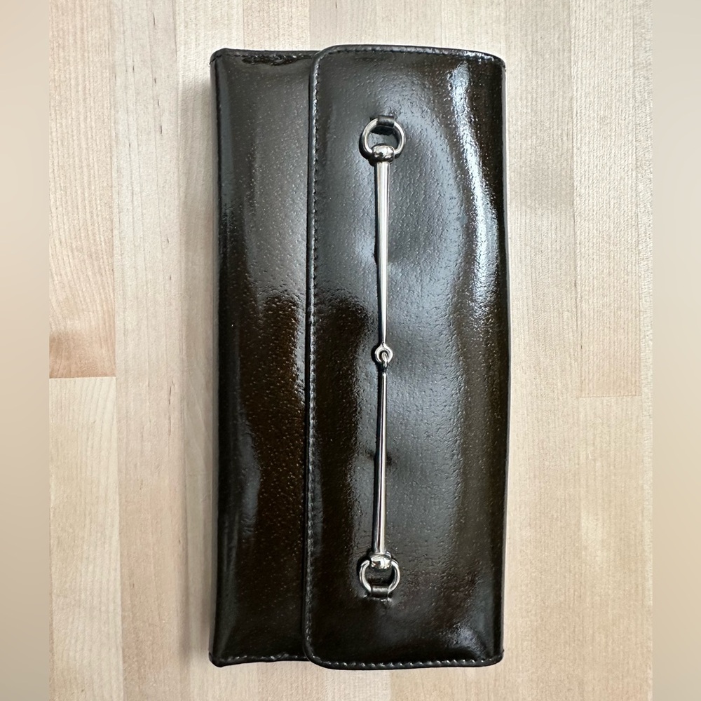 Gucci very unique wallet